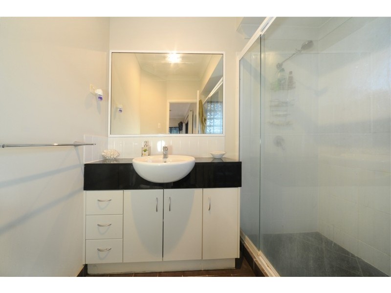 9/14 Altman Avenue, Cannonvale QLD 4802