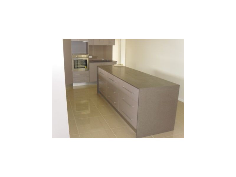 32 Parker Road, Cannonvale QLD 4802