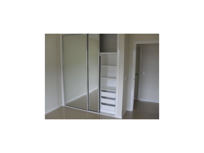 32 Parker Road, Cannonvale QLD 4802