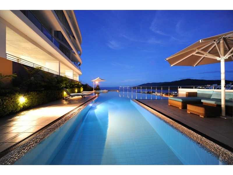 18 Seaview Drive, Airlie Beach QLD 4802
