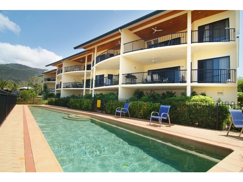 7/36 Coral Esplanade, Cannonvale QLD 4802