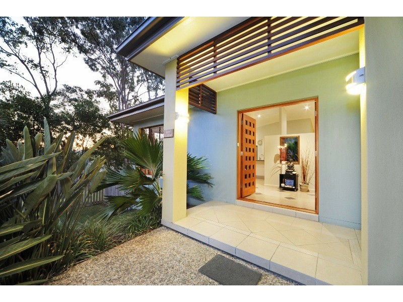 16 Links Drive, Cannonvale QLD 4802