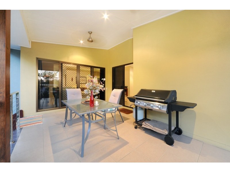 16 Links Drive, Cannonvale QLD 4802