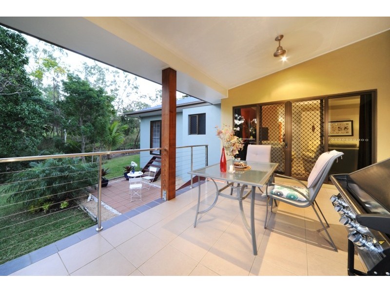 16 Links Drive, Cannonvale QLD 4802