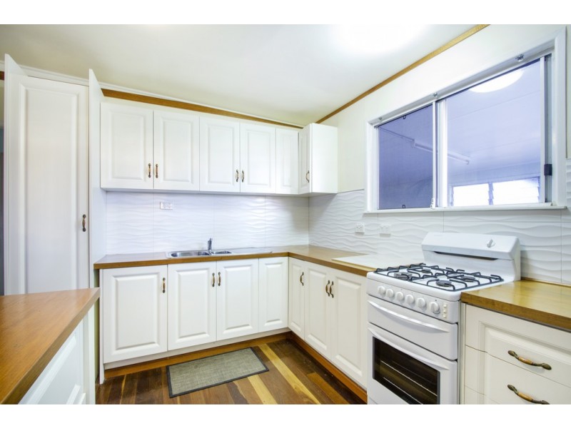 23 Fisher Road, Preston QLD 4800