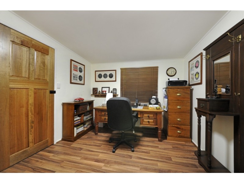 23 Fisher Road, Preston QLD 4800