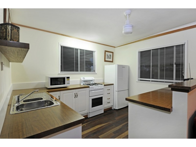 23 Fisher Road, Preston QLD 4800