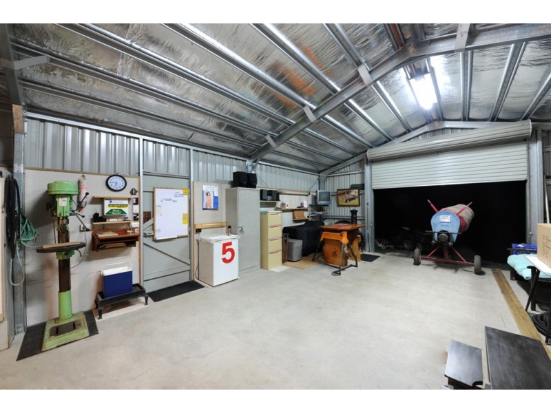 23 Fisher Road, Preston QLD 4800