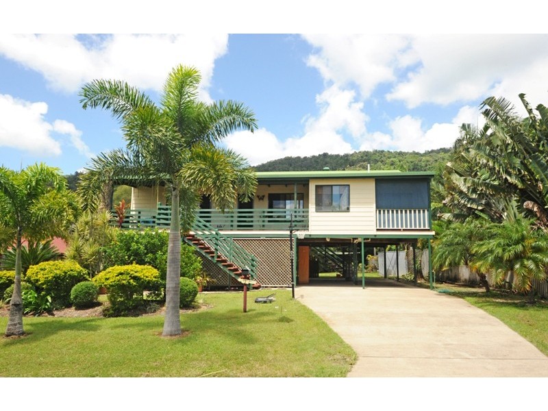 3 Teague Terrace, Cannonvale QLD 4802