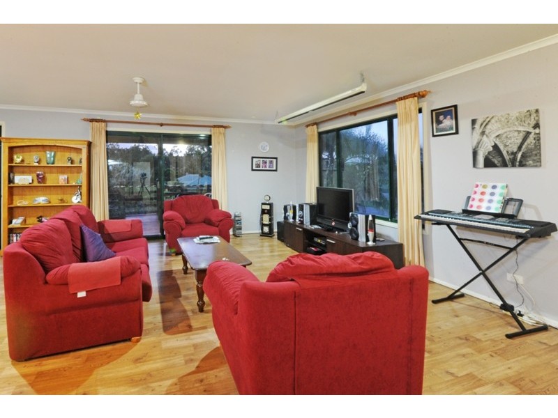3 Teague Terrace, Cannonvale QLD 4802