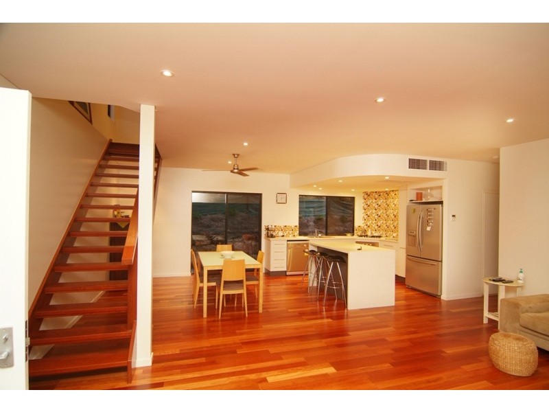 38 Eshelby Drive, Cannonvale QLD 4802