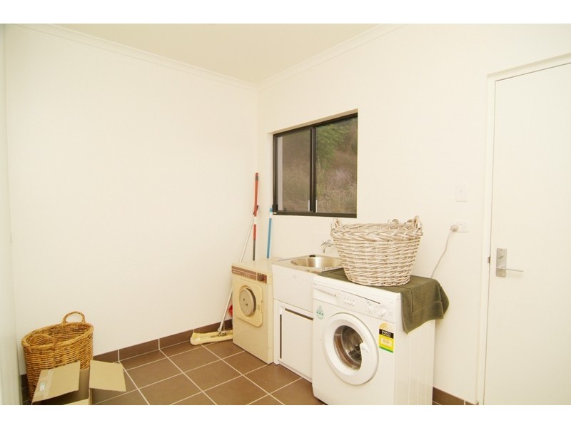 38 Eshelby Drive, Cannonvale QLD 4802