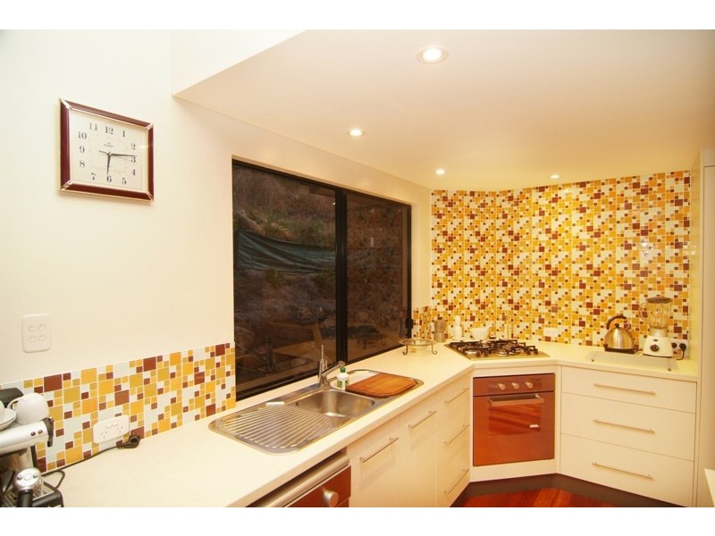 38 Eshelby Drive, Cannonvale QLD 4802