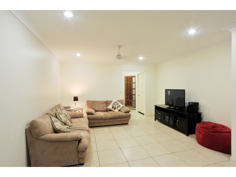 1/22 Armada Crescent, Jubilee Pocket QLD 4802