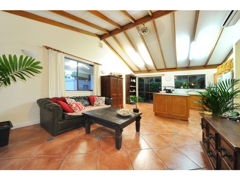 7 Adina Street, Cannonvale QLD 4802