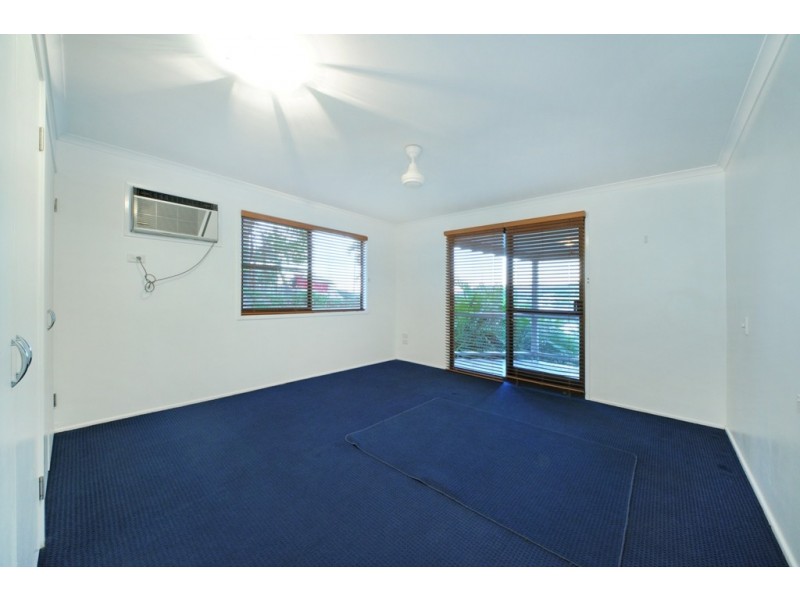 9 Stewart Drive, Cannonvale QLD 4802