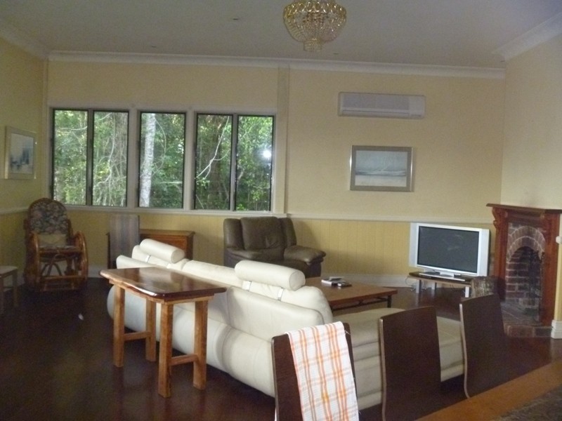 172 Staniland Drive, Strathdickie QLD 4800