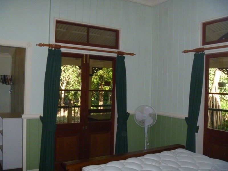 172 Staniland Drive, Strathdickie QLD 4800