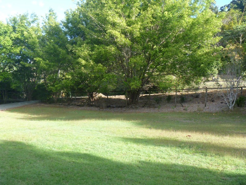 172 Staniland Drive, Strathdickie QLD 4800