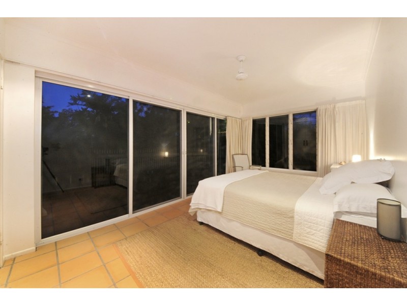 9 Shutehaven Close, Shute Harbour QLD 4802