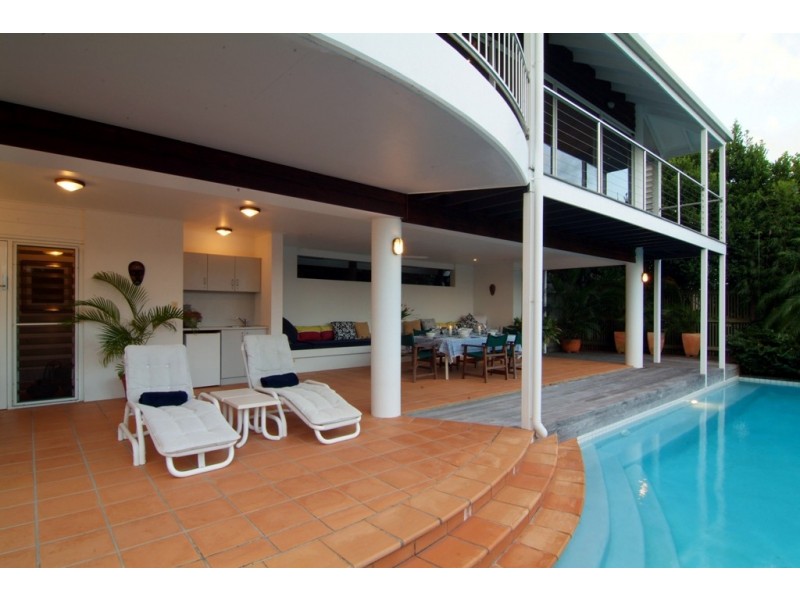 9 Shutehaven Close, Shute Harbour QLD 4802