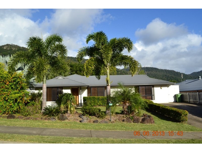 9 Links Drive, Cannonvale QLD 4802