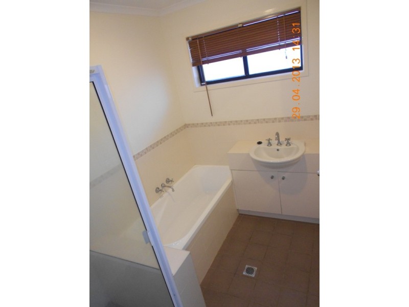 9 Links Drive, Cannonvale QLD 4802