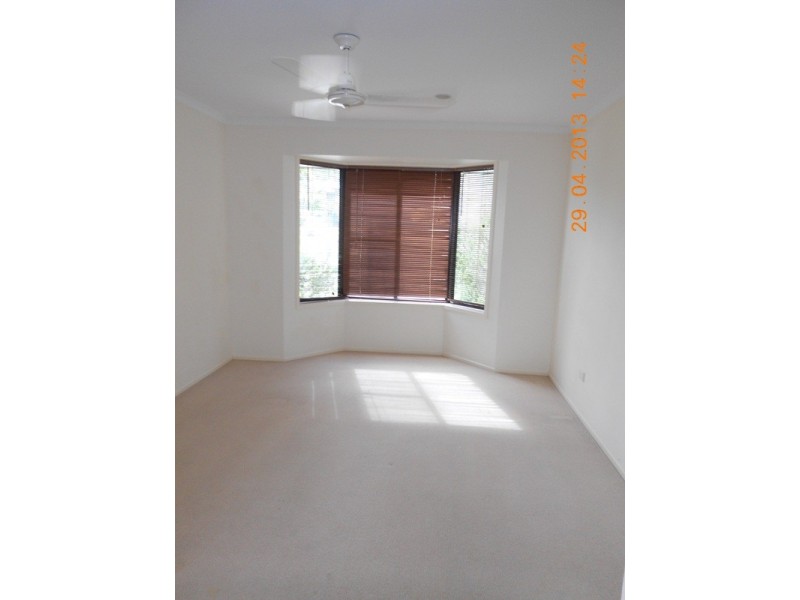 9 Links Drive, Cannonvale QLD 4802