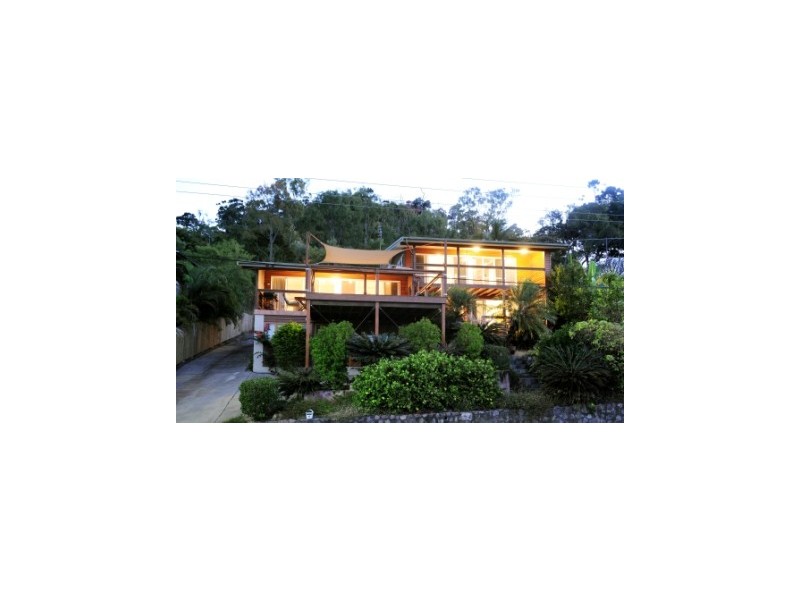 12 Coral Esplanade, Cannonvale QLD 4802