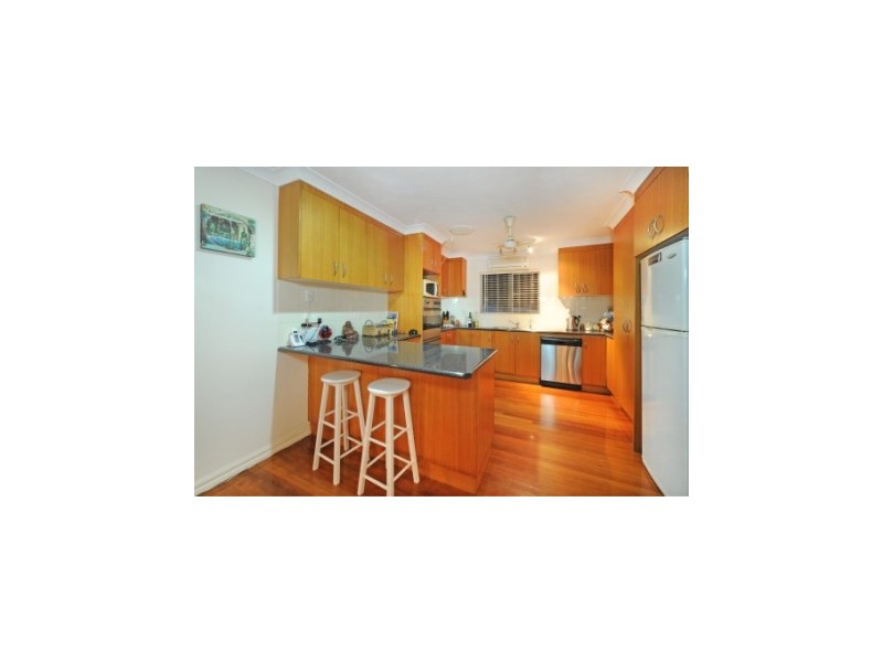 12 Coral Esplanade, Cannonvale QLD 4802