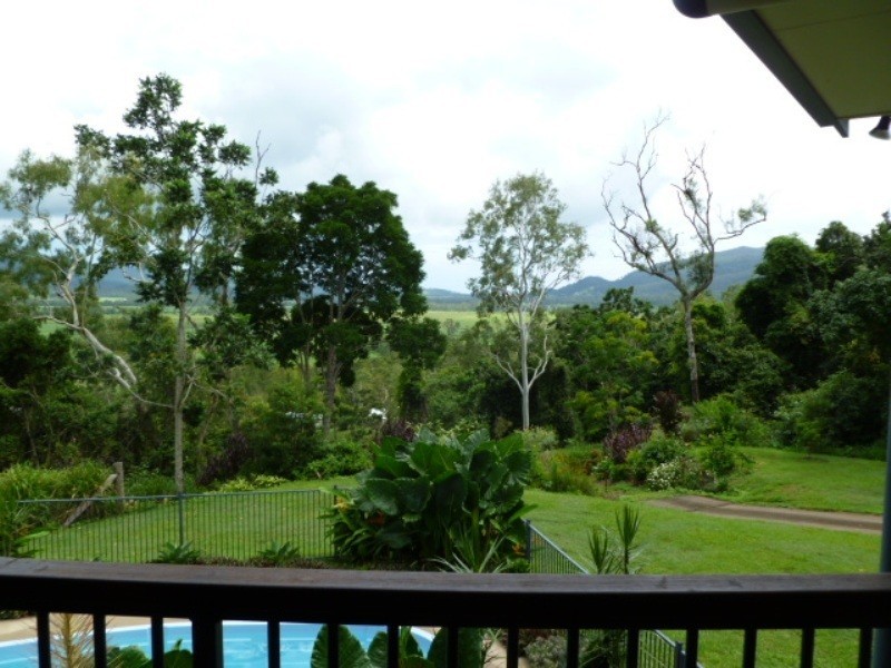 1016 Shute Harbour Road, Mount Marlow QLD 4800