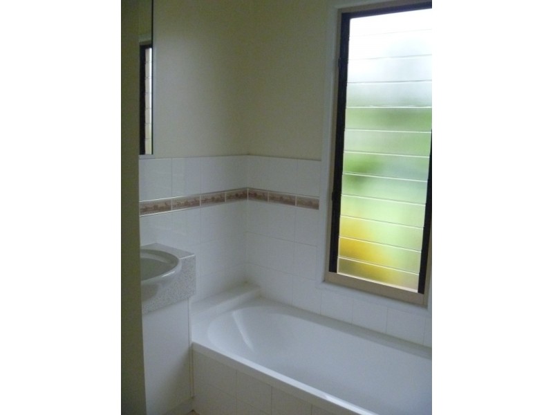 1016 Shute Harbour Road, Mount Marlow QLD 4800