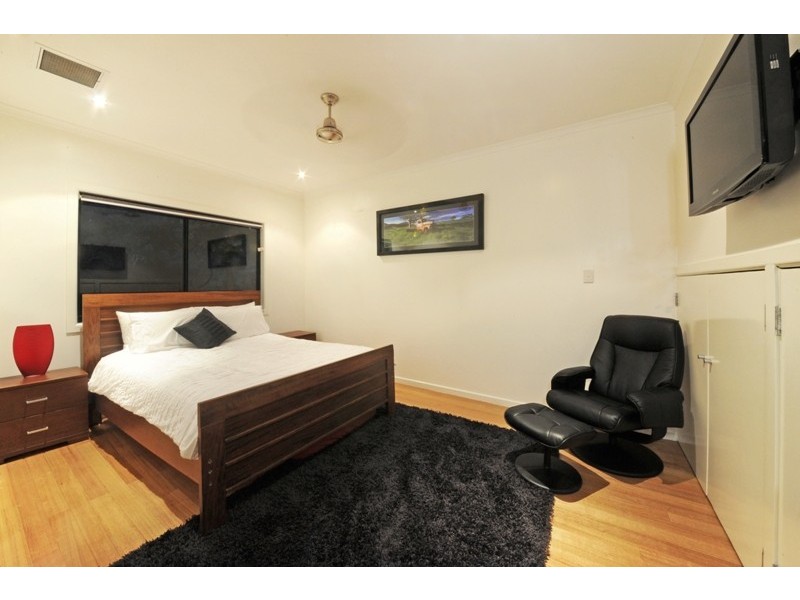 19 Daydream Court, Cannonvale QLD 4802