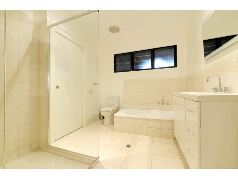 19 Daydream Court, Cannonvale QLD 4802