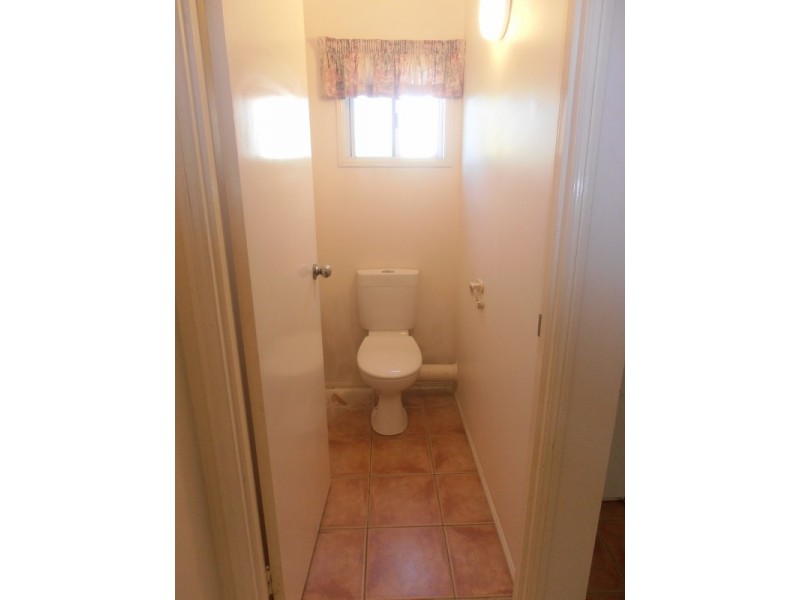 1/24 Island Drive, Cannonvale QLD 4802