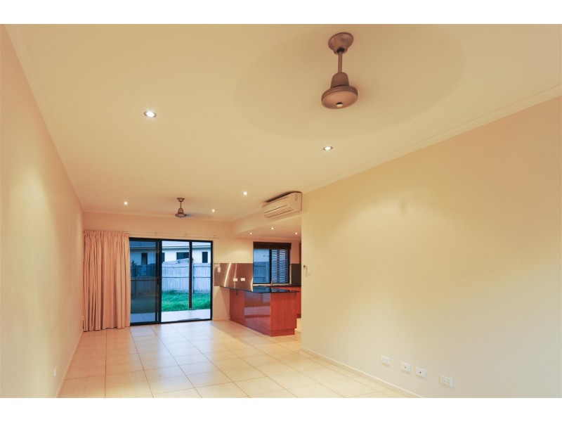 22/25 Abell Road, Cannonvale QLD 4802