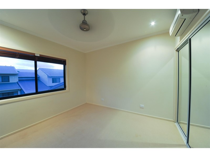 22/25 Abell Road, Cannonvale QLD 4802