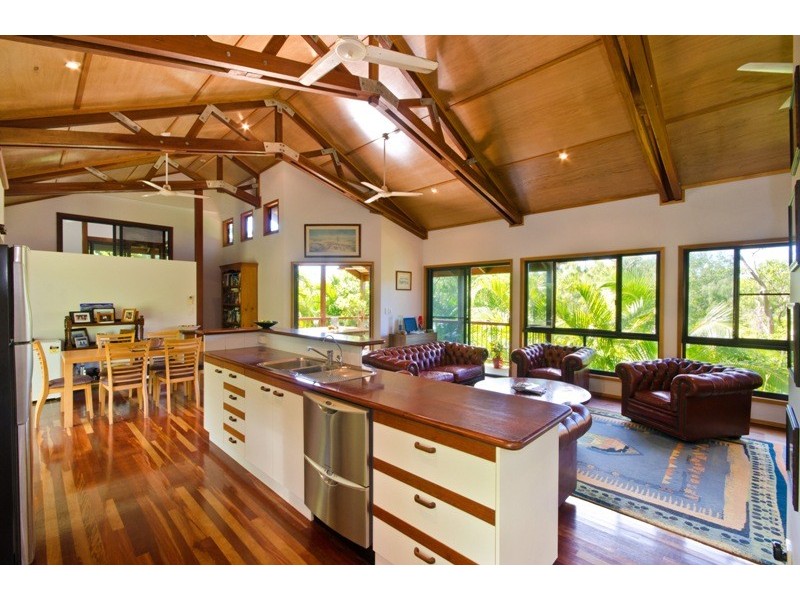13 Melaleuca Drive – Treetops, Hamilton Island QLD 4803