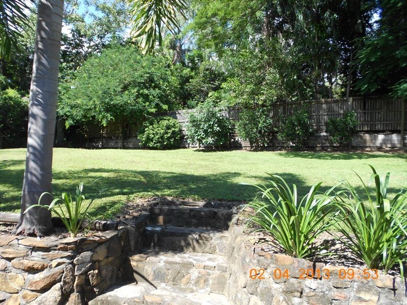 4 Sunbird Close, Jubilee Pocket QLD 4802