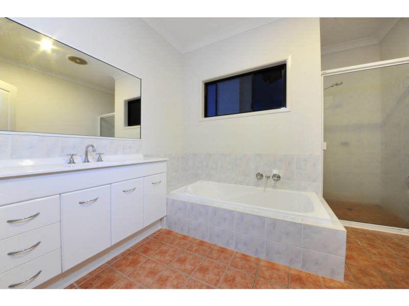 3/5 Erromango Drive, Jubilee Pocket QLD 4802