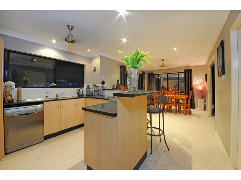 18 Wahoo Court, Jubilee Pocket QLD 4802
