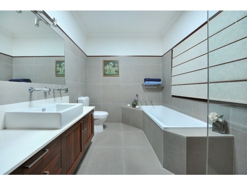 68 Galbraith Park Drive, Cannonvale QLD 4802