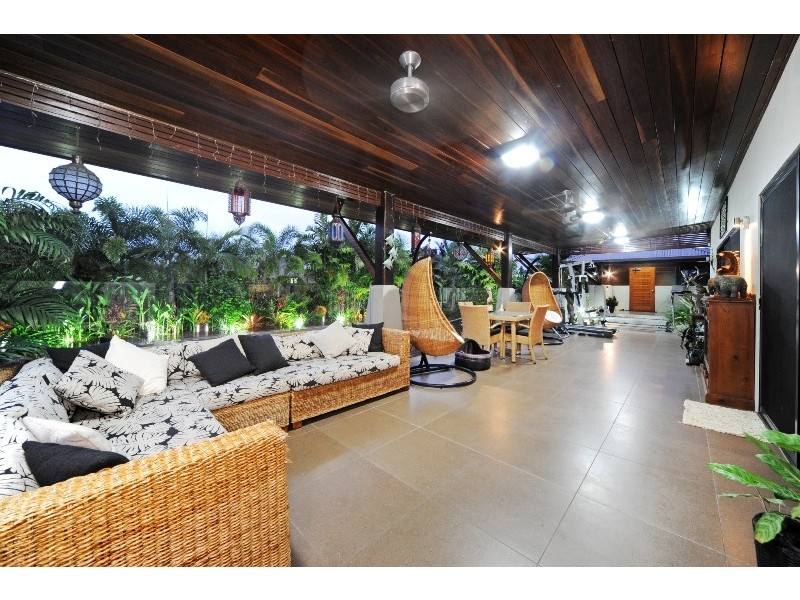 68 Galbraith Park Drive, Cannonvale QLD 4802