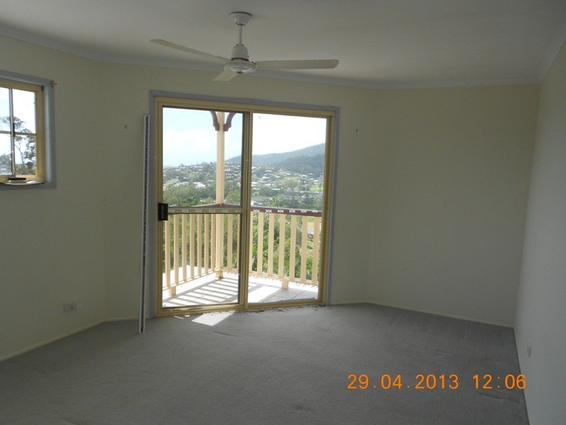 24 Hamilton Avenue, Cannonvale QLD 4802