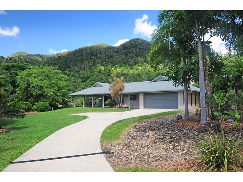 73 Stanley Drive, Cannonvale QLD 4802