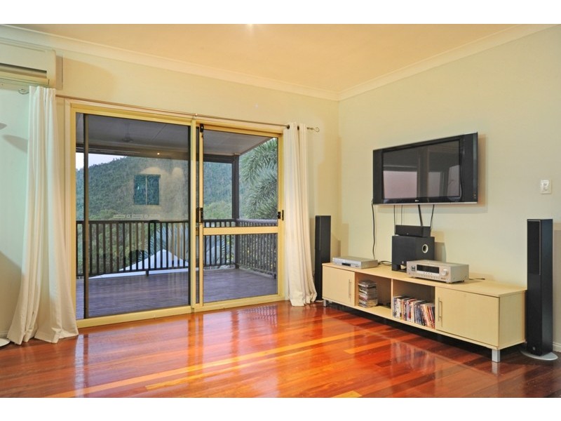 19/14 HamIlton Avenue, Cannonvale QLD 4802