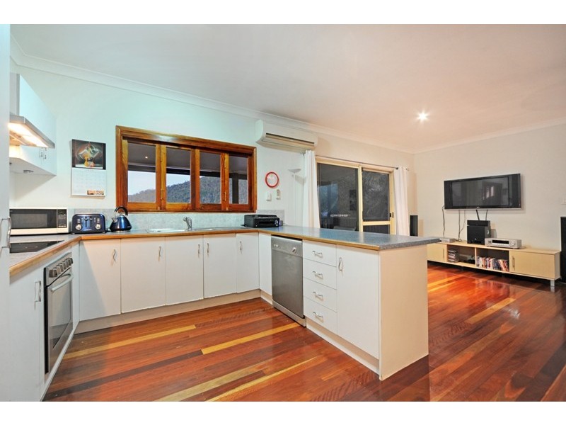 19/14 HamIlton Avenue, Cannonvale QLD 4802
