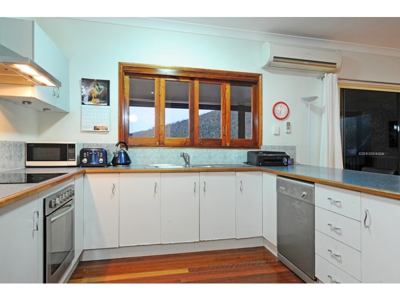 19/14 HamIlton Avenue, Cannonvale QLD 4802