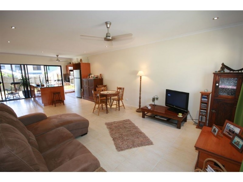 33/25 Abell Road, Cannonvale QLD 4802