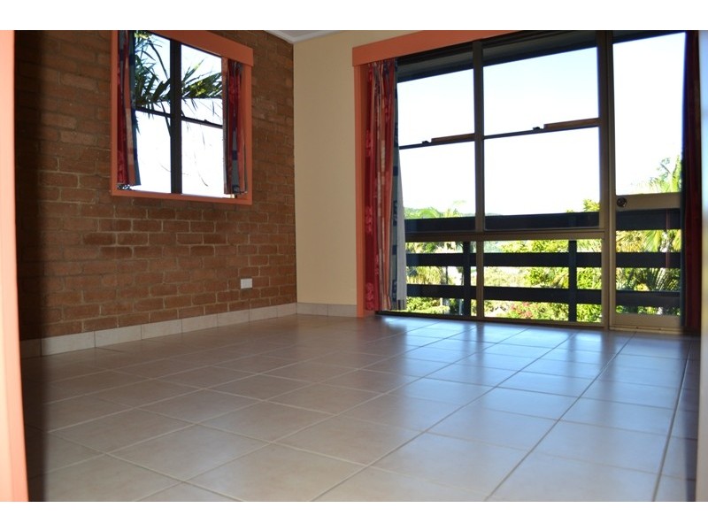 9/2 Lewis Street, Airlie Beach QLD 4802